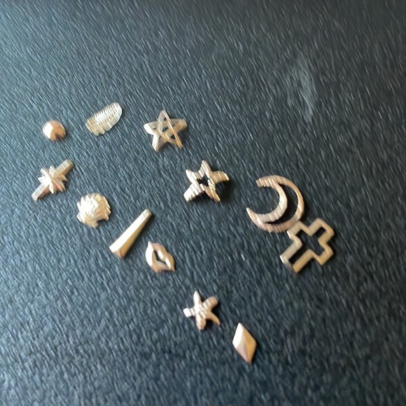 Nail art charms/embellishments - Picture 2 of 2